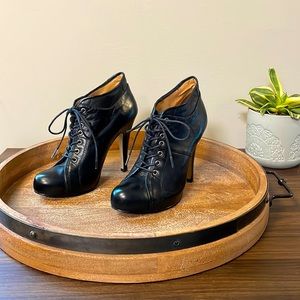 Black leather lace up platform booties. Womens Size 5.
